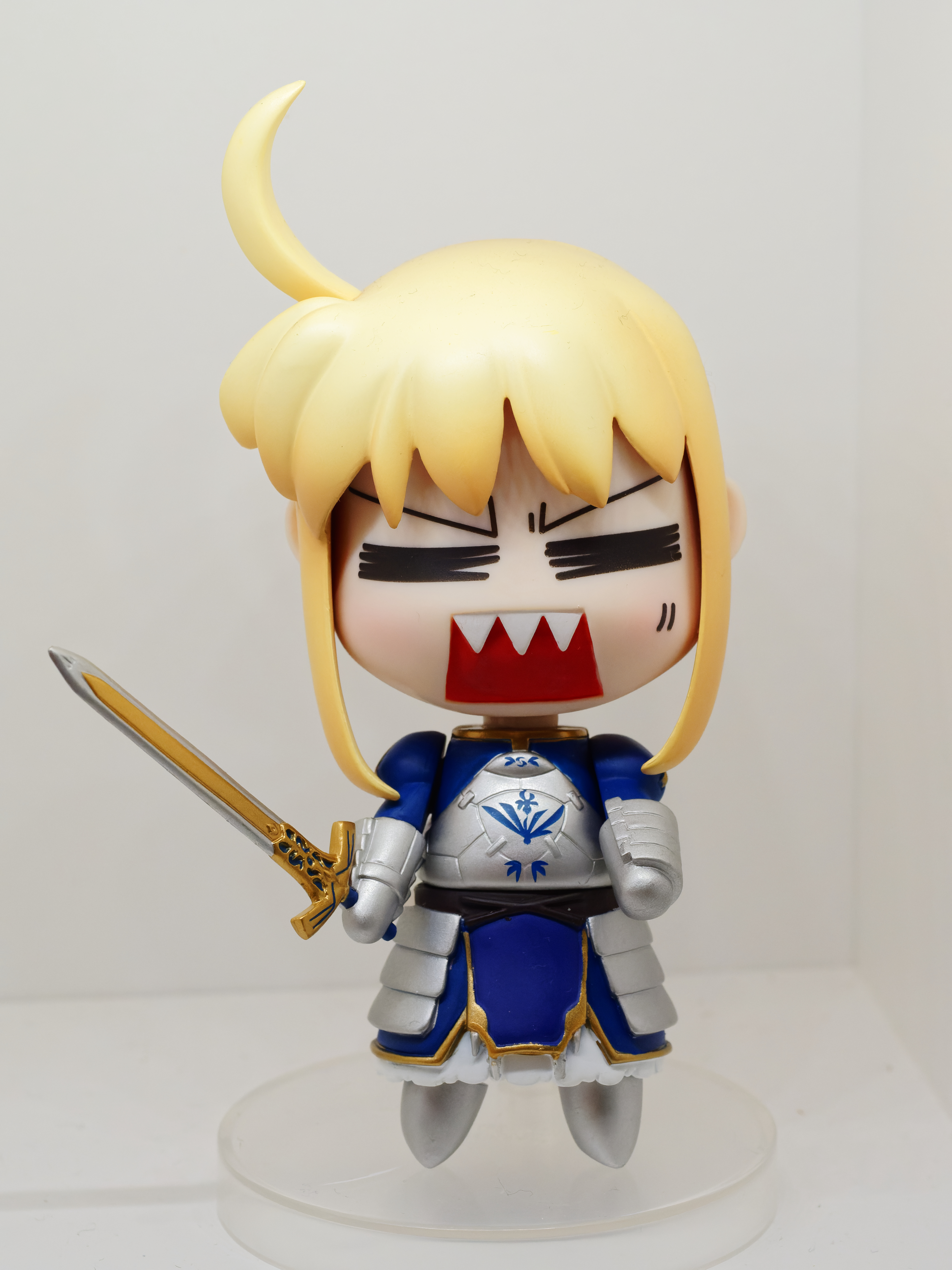 0002___ねんどろいど へたれ セイバー限定Ver.___1399875 / 画像 